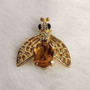 Goldtone Vntg Hyman Companies Inc. Bee Brooch. Signed Costume.